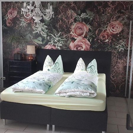 Bauernhof Privatzimmer Hortus Sandrine Gemeinschaftsbad Free Wifi Hausbreitenbach Eksteriør bilde