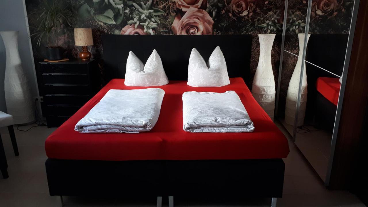 Bauernhof Privatzimmer Hortus Sandrine Gemeinschaftsbad Free Wifi Hausbreitenbach Eksteriør bilde
