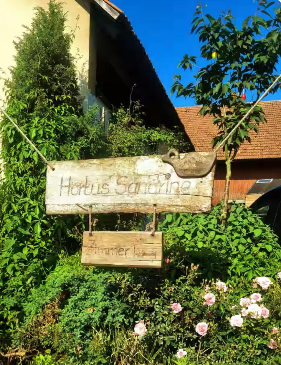 Bauernhof Privatzimmer Hortus Sandrine Gemeinschaftsbad Free Wifi Hausbreitenbach Eksteriør bilde
